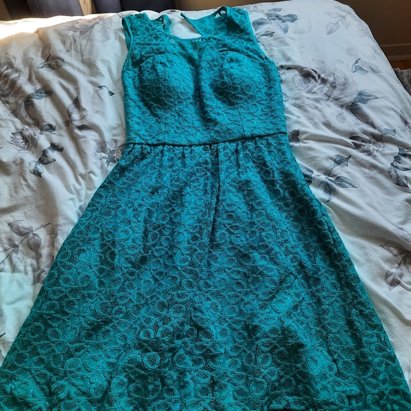 Le Chateau Turquoise lace dress xs - Picture 1 of 3
